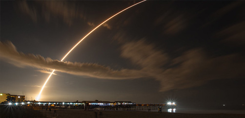 Atlas 5 rocket launch, Jan 20, 2015 Photo: Lauri Väin via Flickr.- ALLOW IMAGES