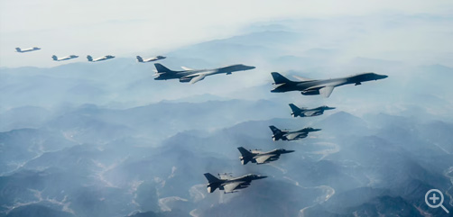 U.S. and South Korean troops conduct a combined aerial exercise over South Korea, March 19, 2023. Image: DoD