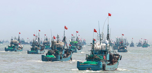 Boats depart from ports in Rongcheng city, East China's Shandong Province, Sept. 1, 2021. Image: China News Service - ALLOW IMAGES
